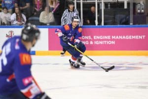 KMD 8164, British Ice Hockey