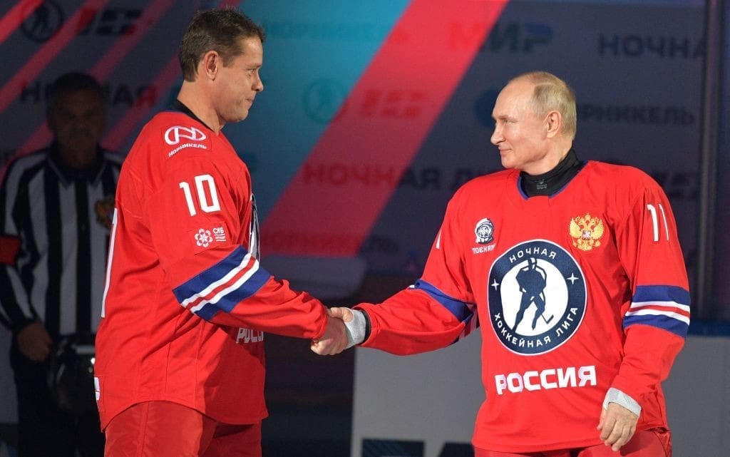 Pavel Bure (left), Russian Hockey Federation (Image: Russian Hockey Federation)