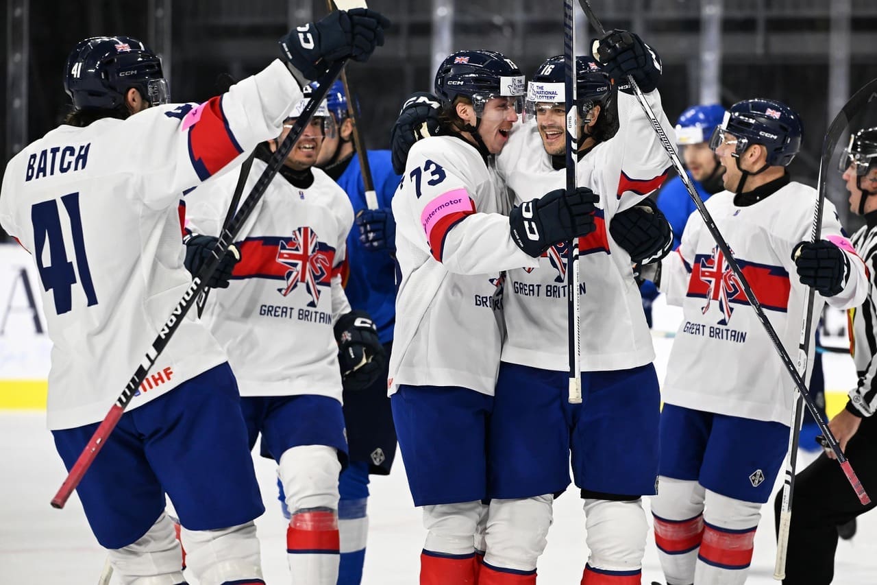 Great Britains Group Hug V Italy 2025, British Ice Hockey