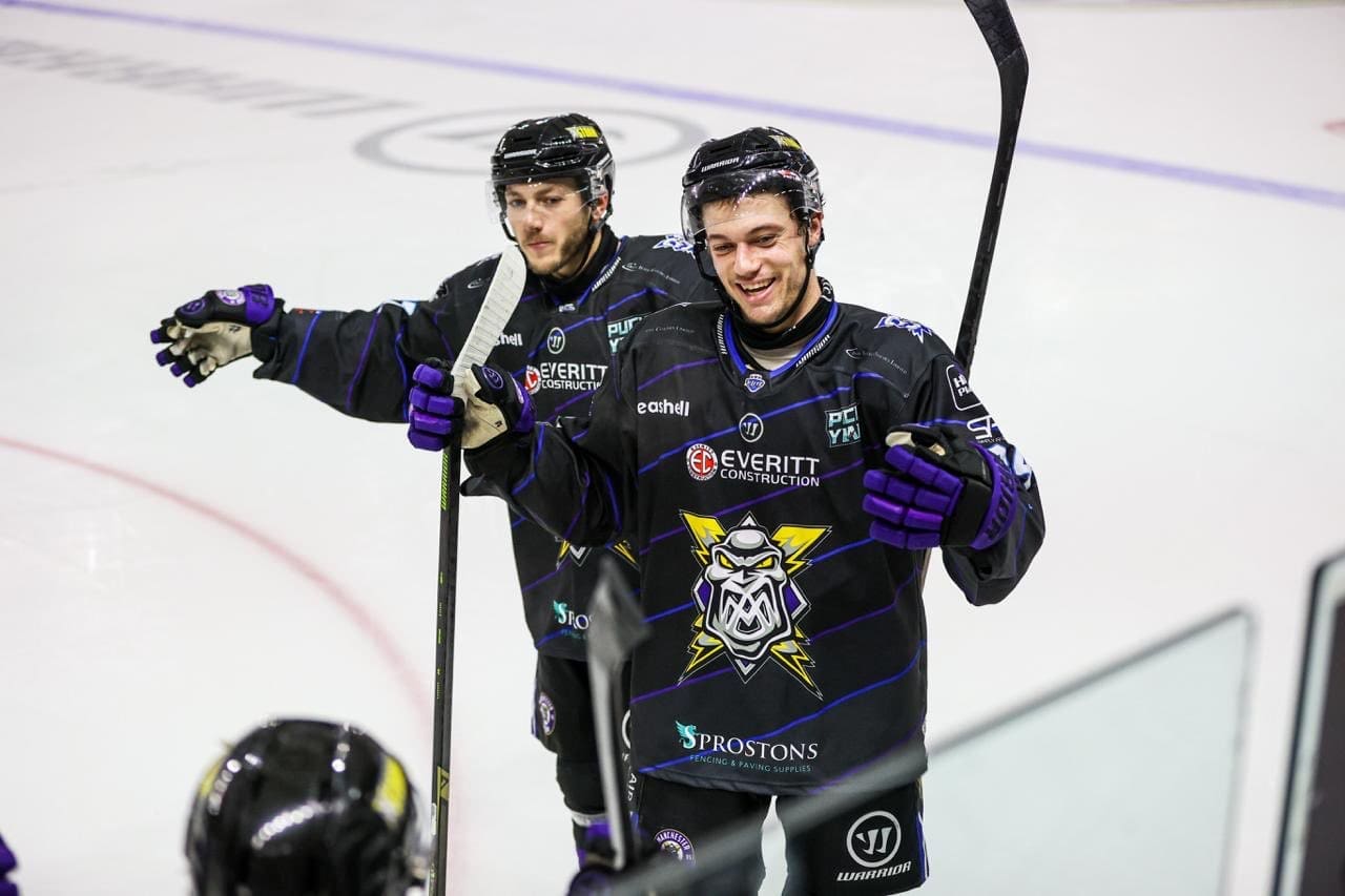 G2kcEDxXEAA8 2E, British Ice Hockey