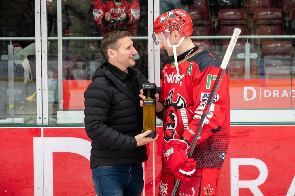 JA6 2649 231125 James Assinder Min, British Ice Hockey