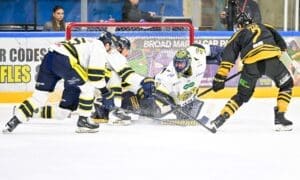 G8JQQ6iX0AAoFsU, British Ice Hockey