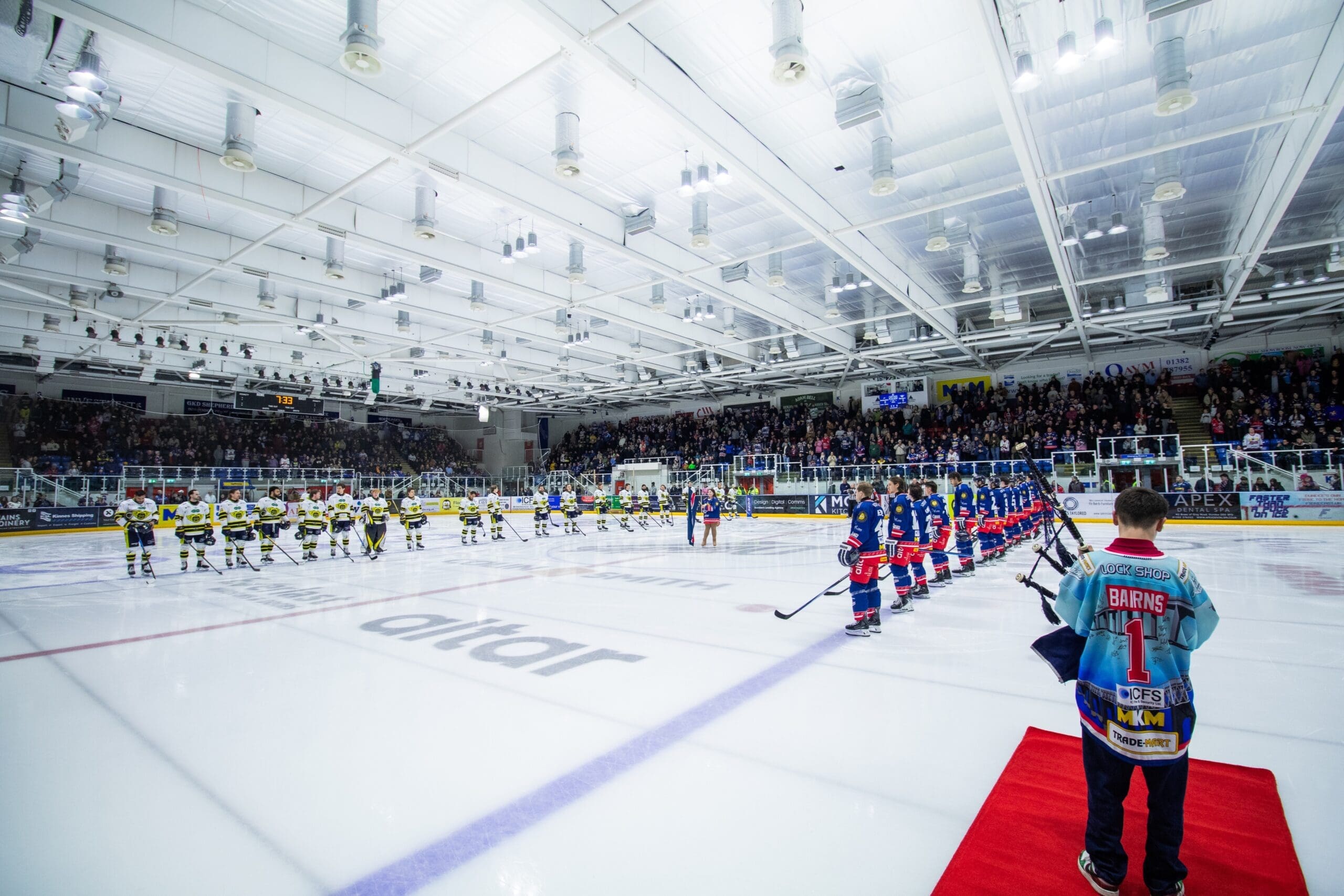 G9cuy3TXoAAh94E Scaled, British Ice Hockey